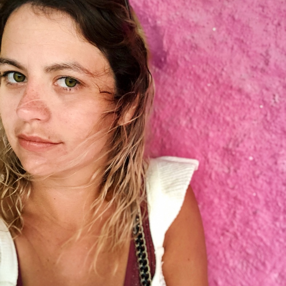 Meet your Posher, Emily